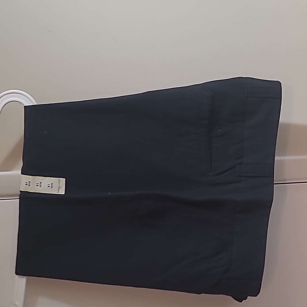 LADIES Capri pants